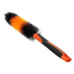 Brosse de nettoyage pour jante 38,5cm