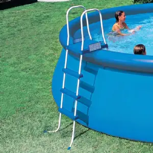 Echelle pour piscine intex